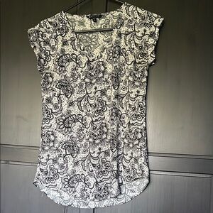 Express Black and White Floral Blouse